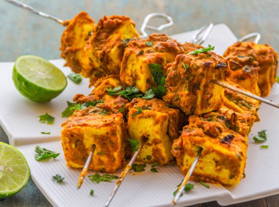 Lasaniya Paneer Tikka